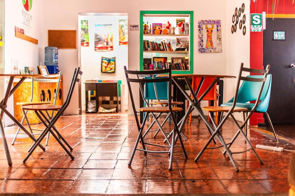 Red Llama Eco Hostel Lima Extérieur photo