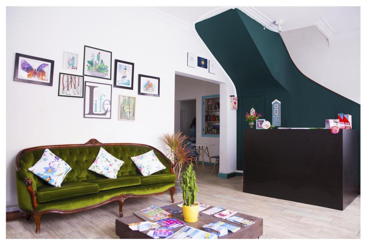 Red Llama Eco Hostel Lima Extérieur photo